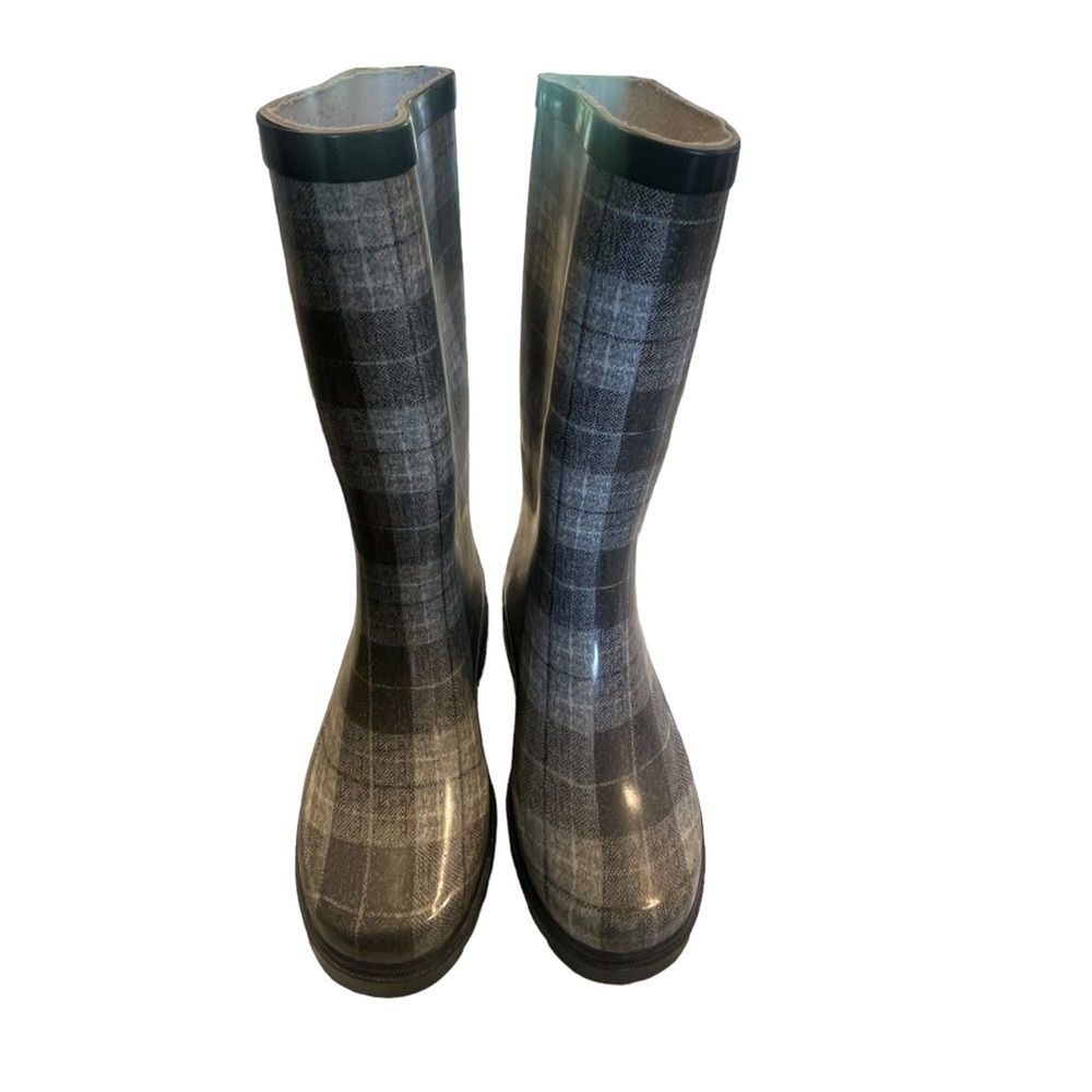 Plaid Rain Boots. Sz 6 Women. Brand: Kohl’s AquaStop. Excellent Condition 🤩